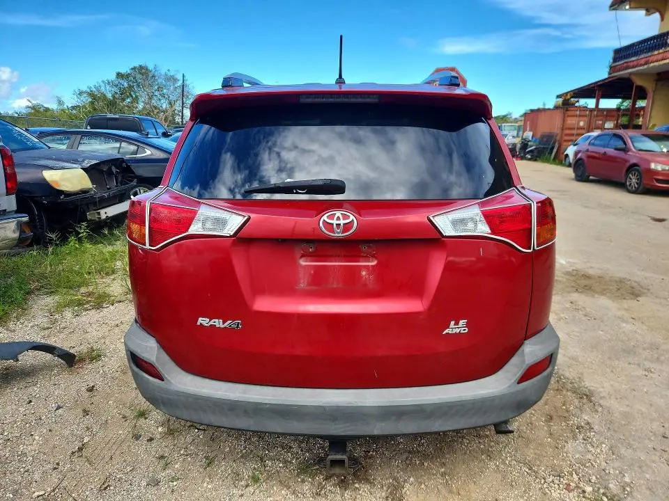 2014 TOYOTA RAV4 LE  