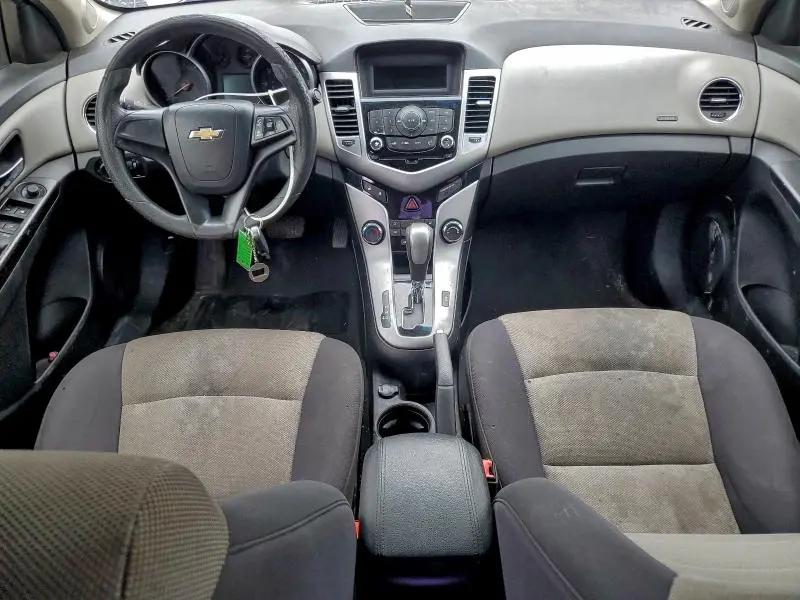 2013 CHEVROLET CRUZE LS  