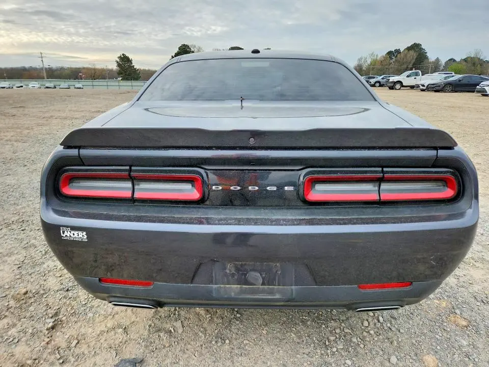 2018 DODGE CHALLENGER SXT  