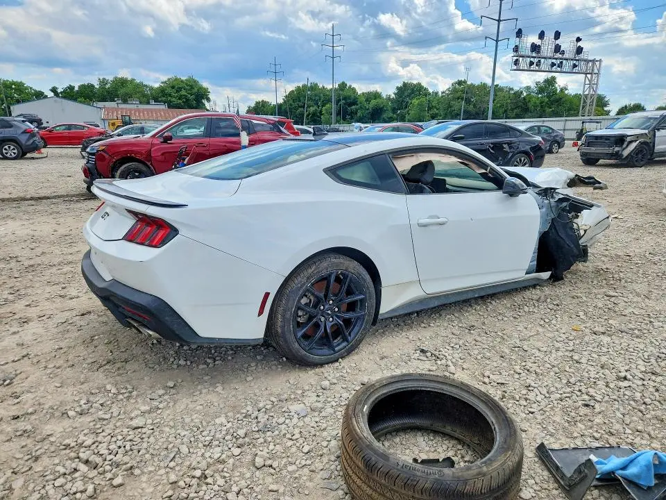 2025 FORD MUSTANG GT  