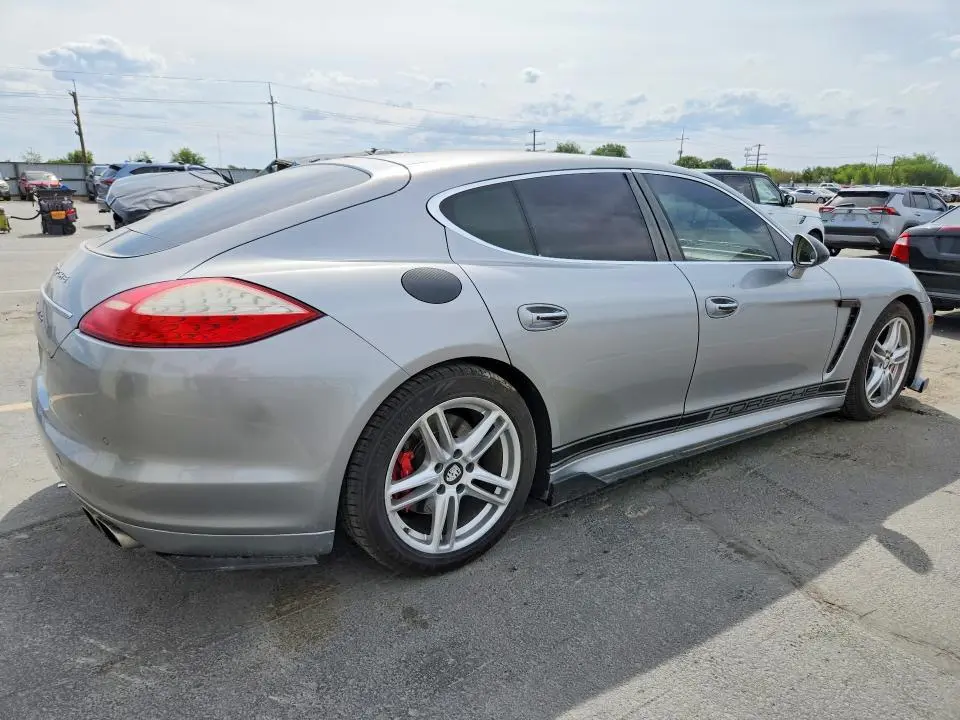2010 PORSCHE PANAMERA TURBO  