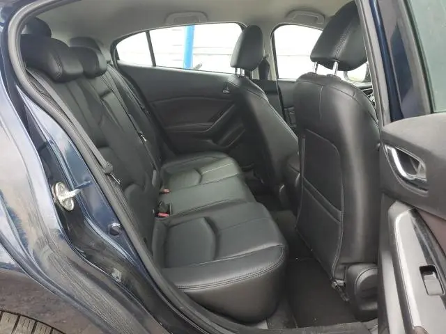 2017 MAZDA 3 TOURING  