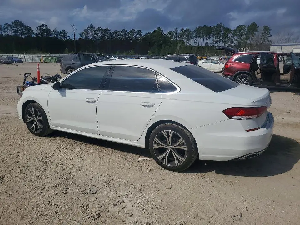 2021 VOLKSWAGEN PASSAT SE  