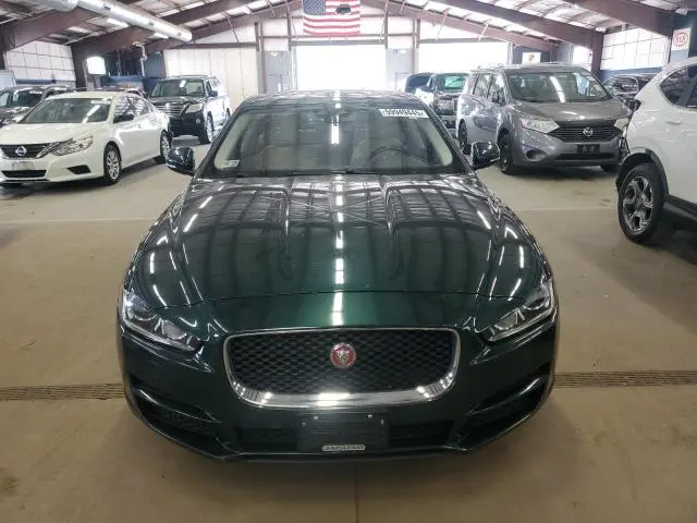 2017 JAGUAR XE PREMIUM  