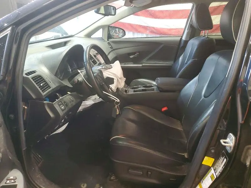 2013 TOYOTA VENZA XLE  