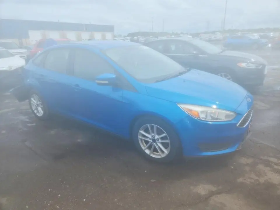 2016 FORD FOCUS SE  