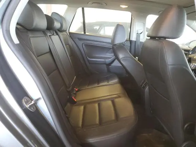 2012 VOLKSWAGEN JETTA TDI  