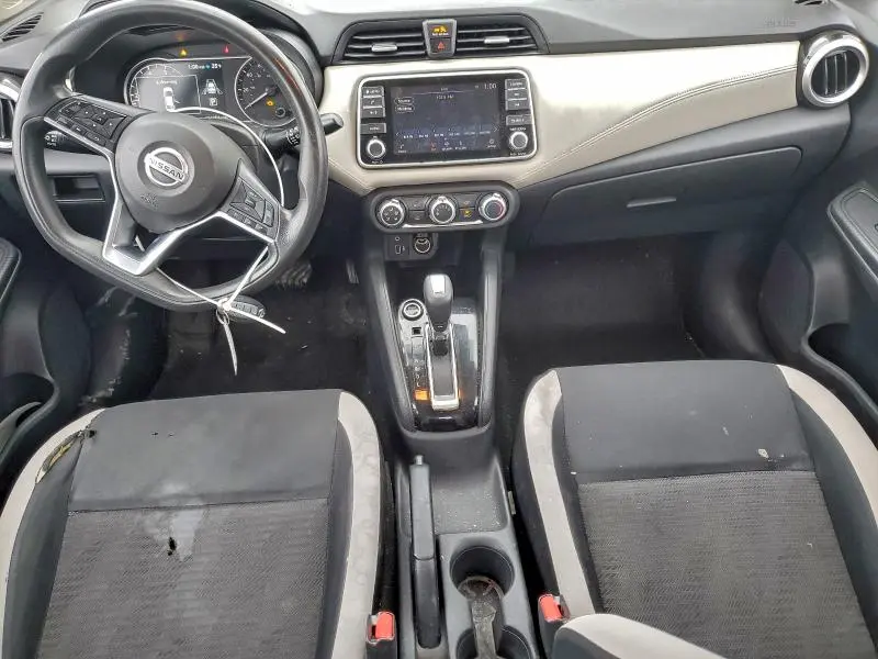 2020 NISSAN VERSA SV  