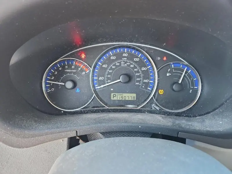 2010 SUBARU FORESTER XS  