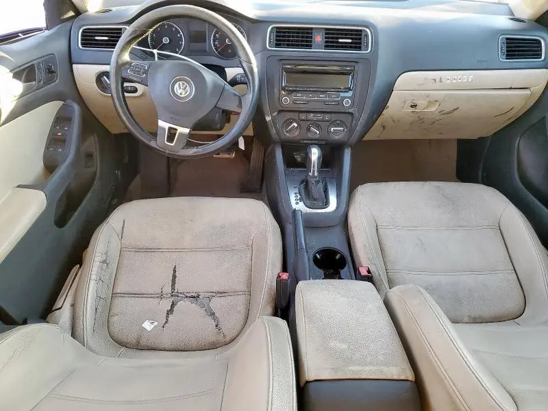 2012 VOLKSWAGEN JETTA SE  