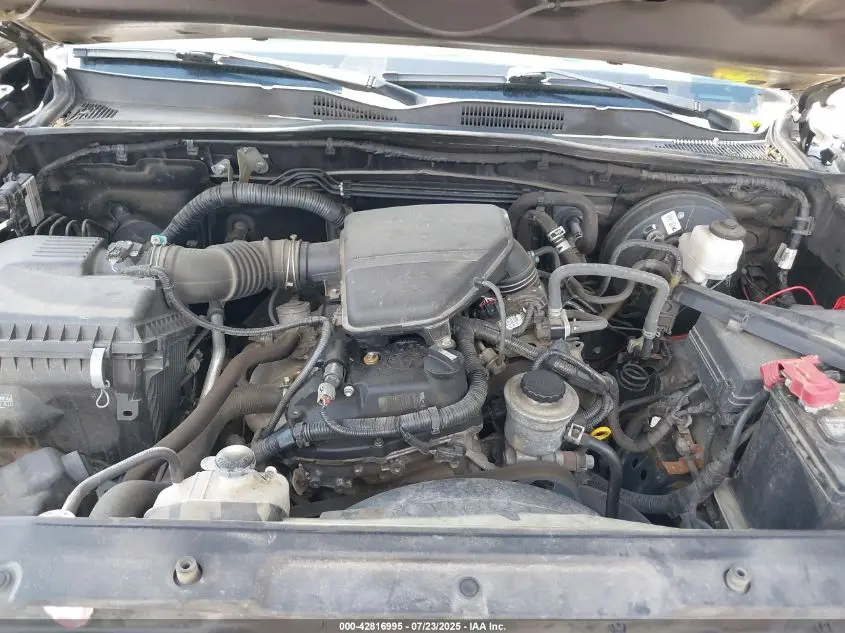 2020 TOYOTA TACOMA SR
