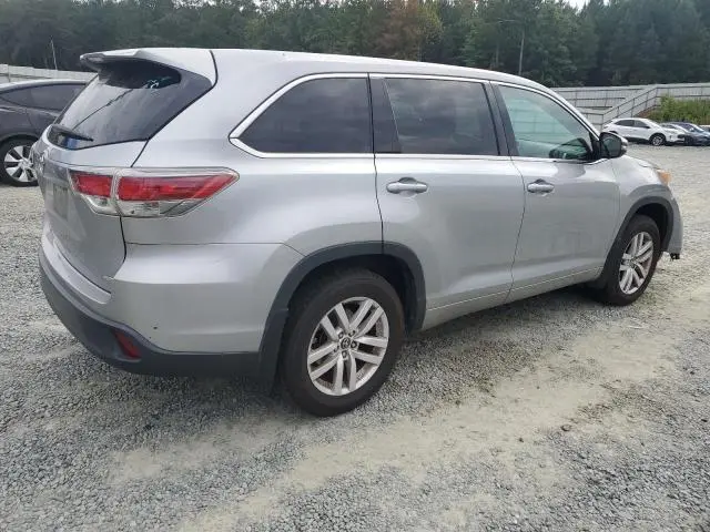 2016 TOYOTA HIGHLANDER LE  