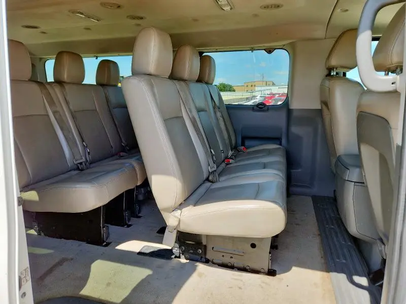 2016 NISSAN NV 3500 S