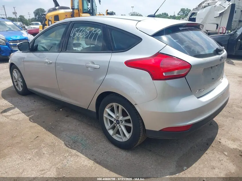 2016 FORD FOCUS SE