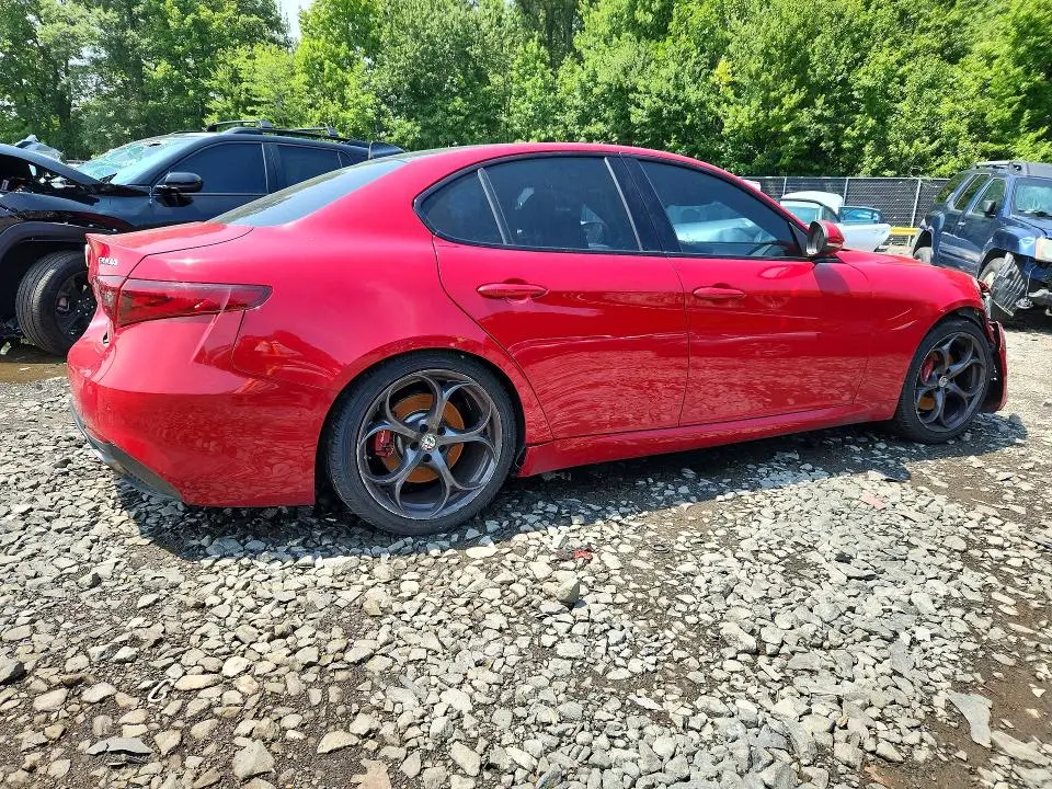 2018 ALFA ROMEO GIULIA TI Q4  