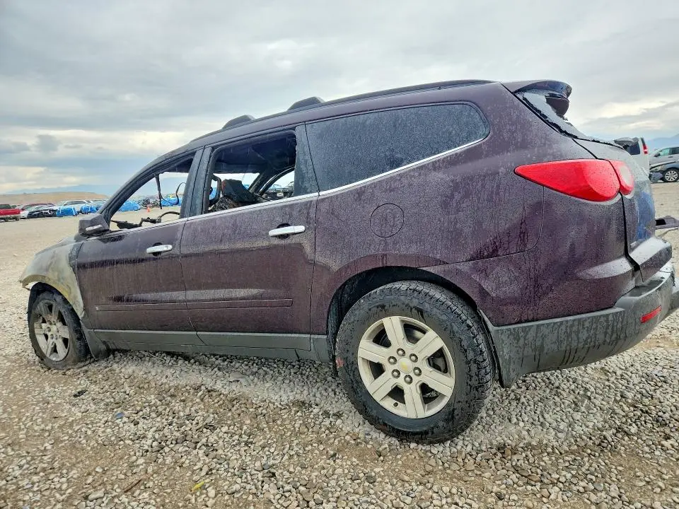 2010 CHEVROLET TRAVERSE LT  