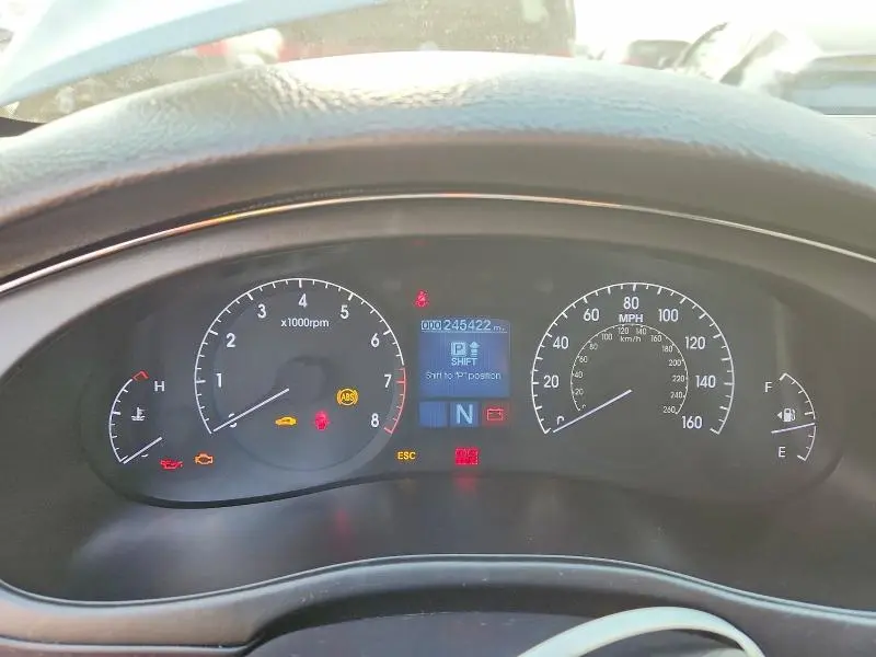 2010 HYUNDAI GENESIS 3.8L  