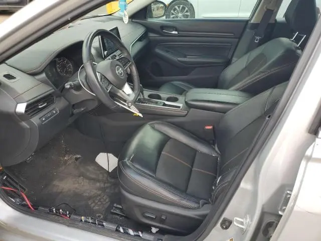 2021 NISSAN ALTIMA SR  