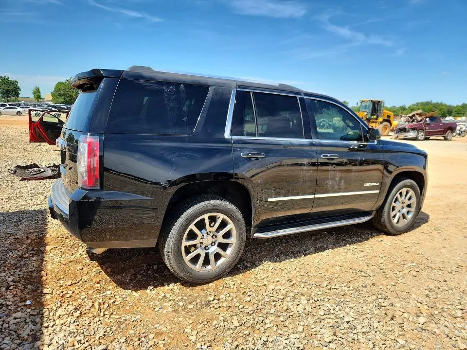 2015 GMC YUKON DENALI  