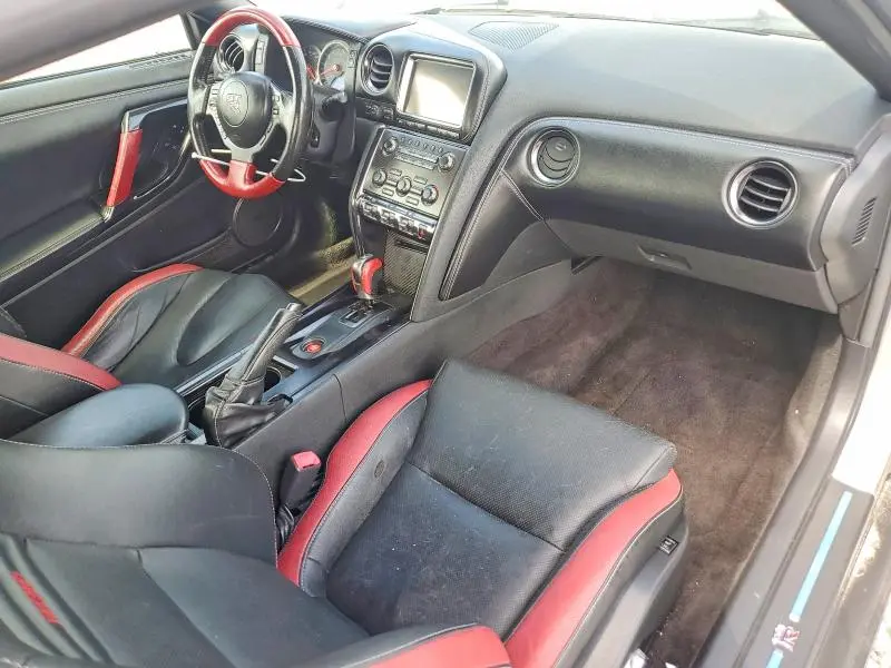 2016 NISSAN GT-R BLACK EDITION  