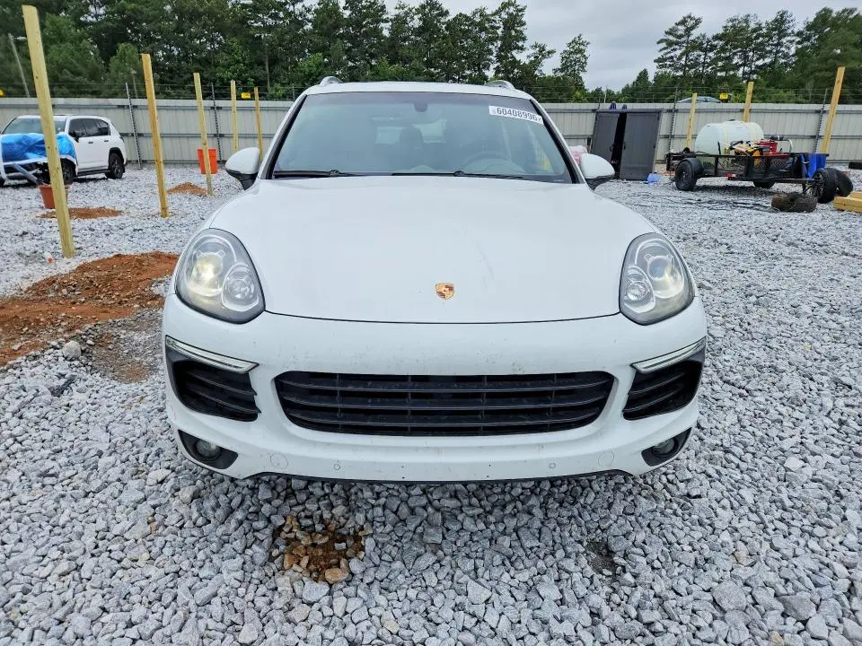 2016 PORSCHE CAYENNE   