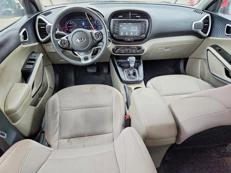 2020 KIA SOUL S  