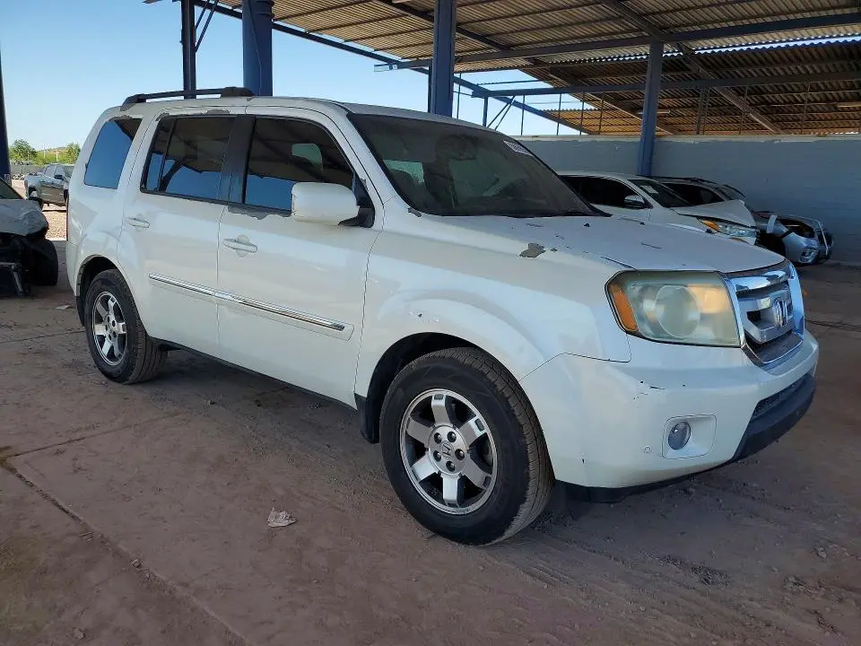 2011 HONDA PILOT TOURING  