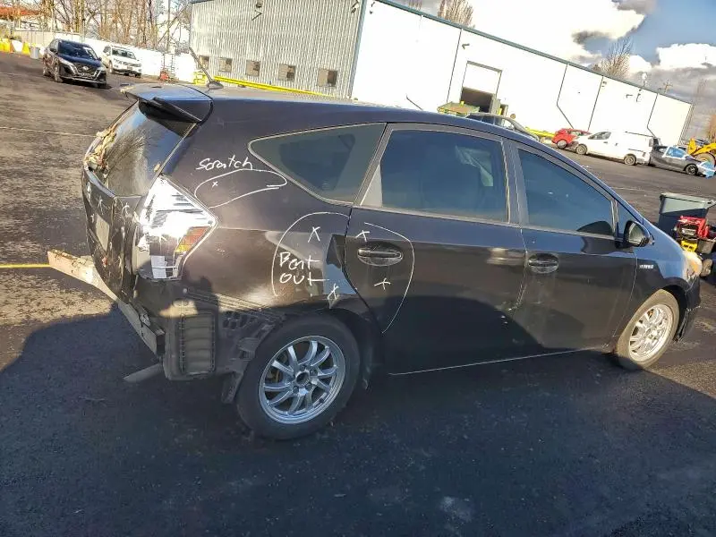 2014 TOYOTA PRIUS V   