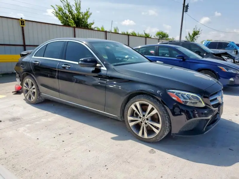 2019 MERCEDES-BENZ C 300  