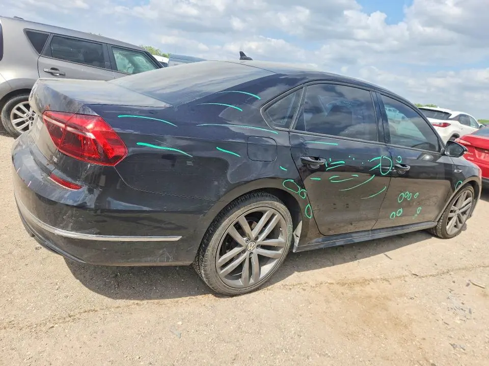 2018 VOLKSWAGEN PASSAT S  
