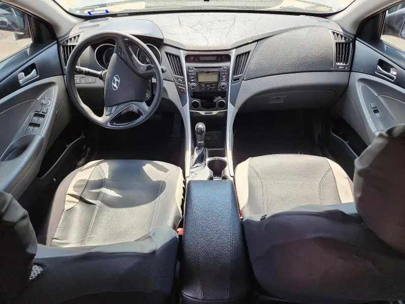 2012 HYUNDAI SONATA GLS  