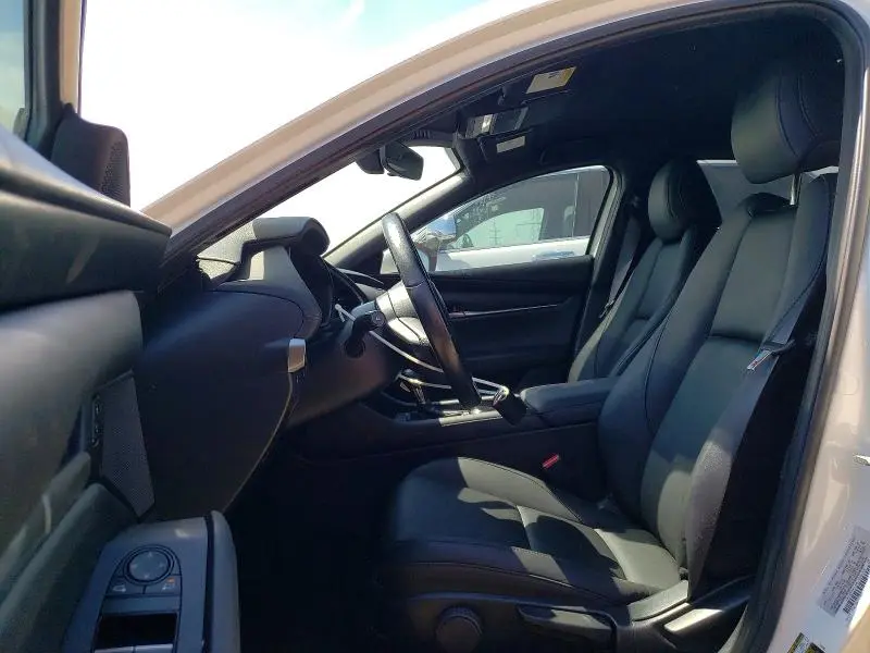 2021 MAZDA 3 SELECT  