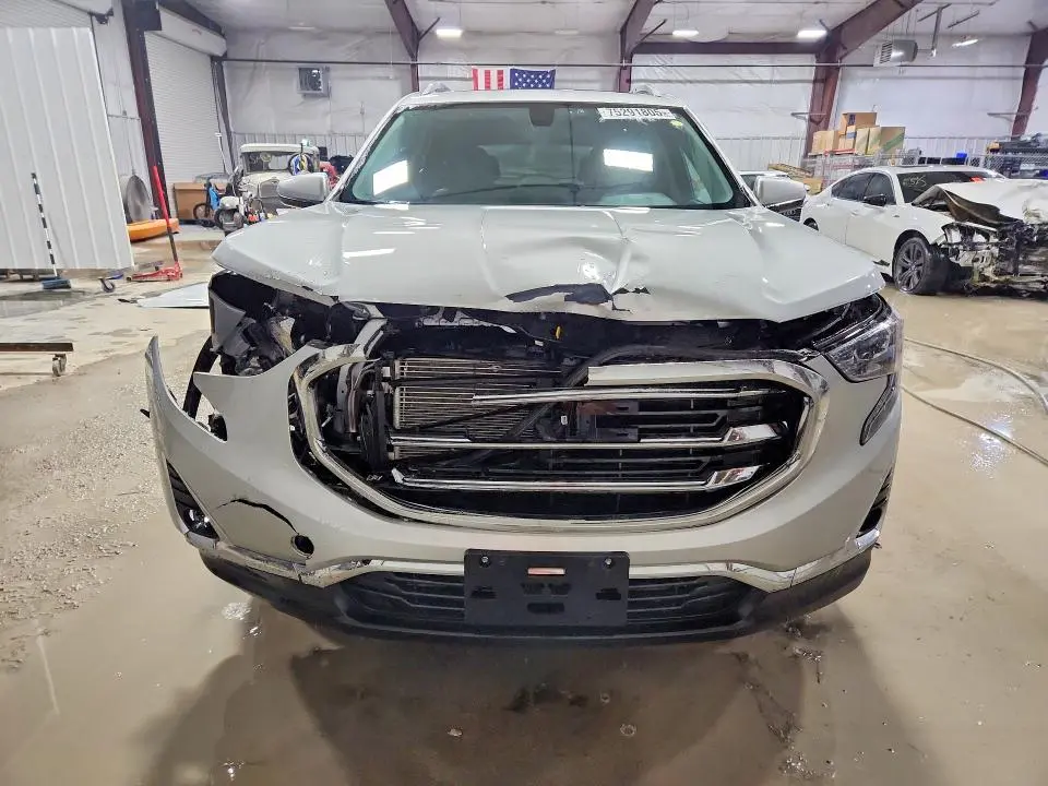 2018 GMC TERRAIN SLT  