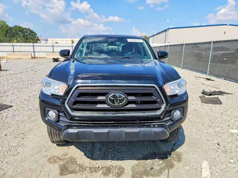 2022 TOYOTA TACOMA SR5 V6  