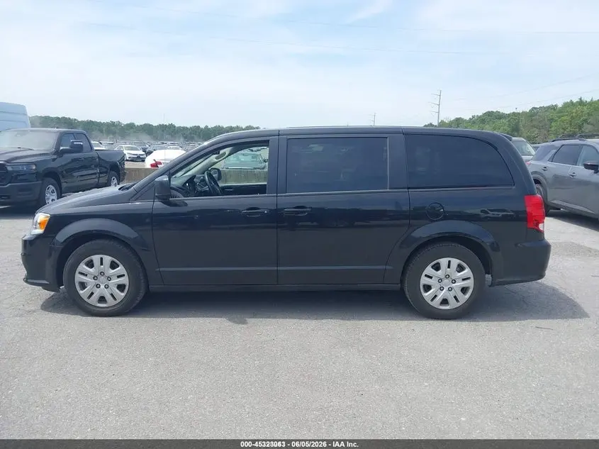 2018 DODGE GRAND CARAVAN SE