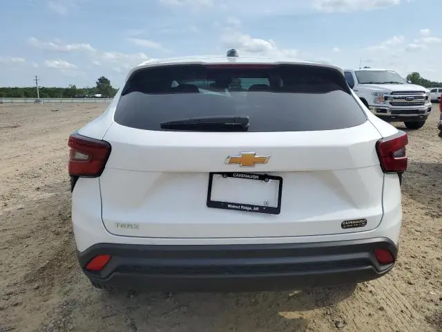 2025 CHEVROLET TRAX LS  