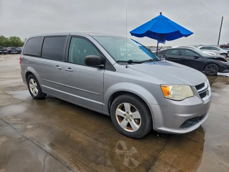 2014 DODGE GRAND CARAVAN SE  