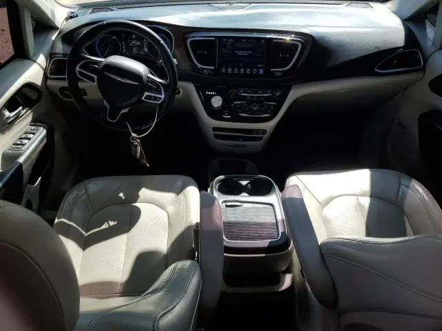 2017 CHRYSLER PACIFICA TOURING L PLUS  