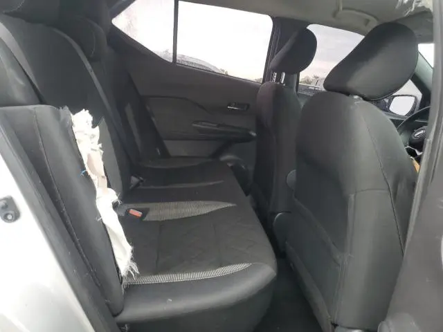 2020 NISSAN KICKS SV  