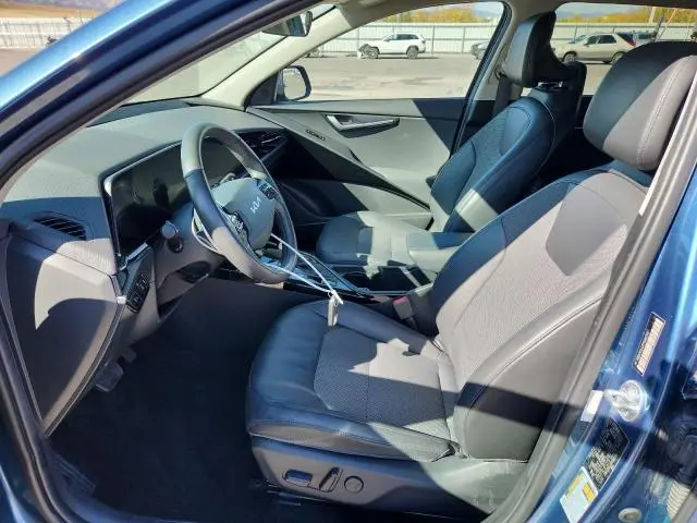 2023 KIA NIRO EX  