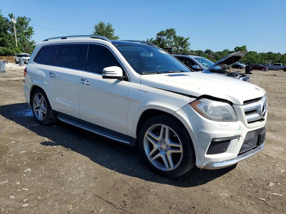 2014 MERCEDES-BENZ GL 550 4MATIC  