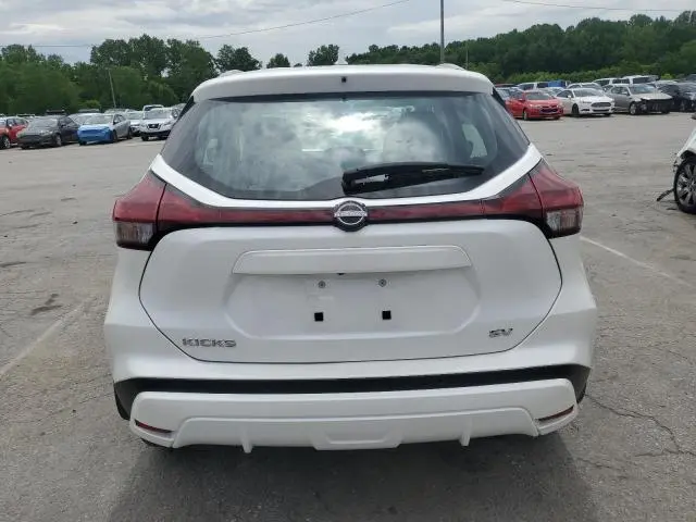 2023 NISSAN KICKS SV  