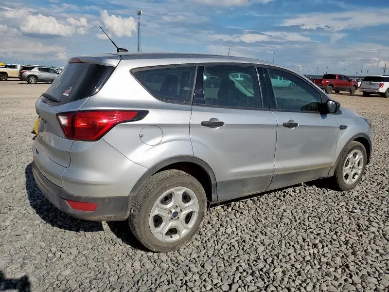 2019 FORD ESCAPE S  