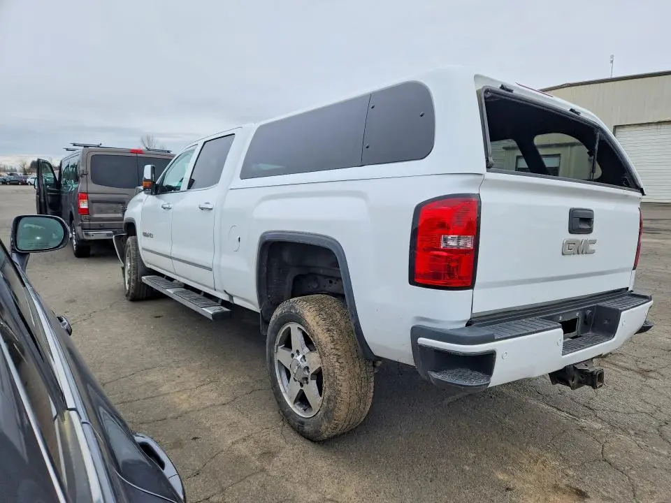 2017 GMC SIERRA K2500 SLT  