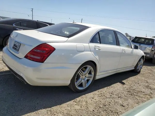 2013 MERCEDES-BENZ S 550  