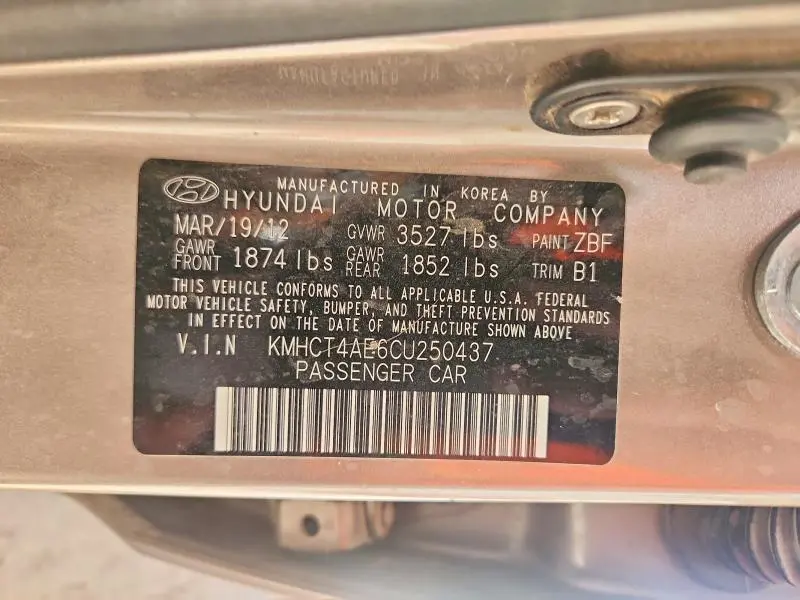 2012 HYUNDAI ACCENT GLS  