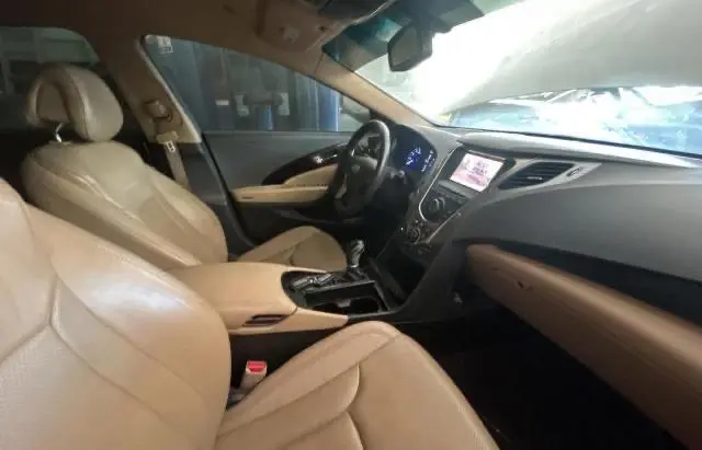 2013 HYUNDAI AZERA   