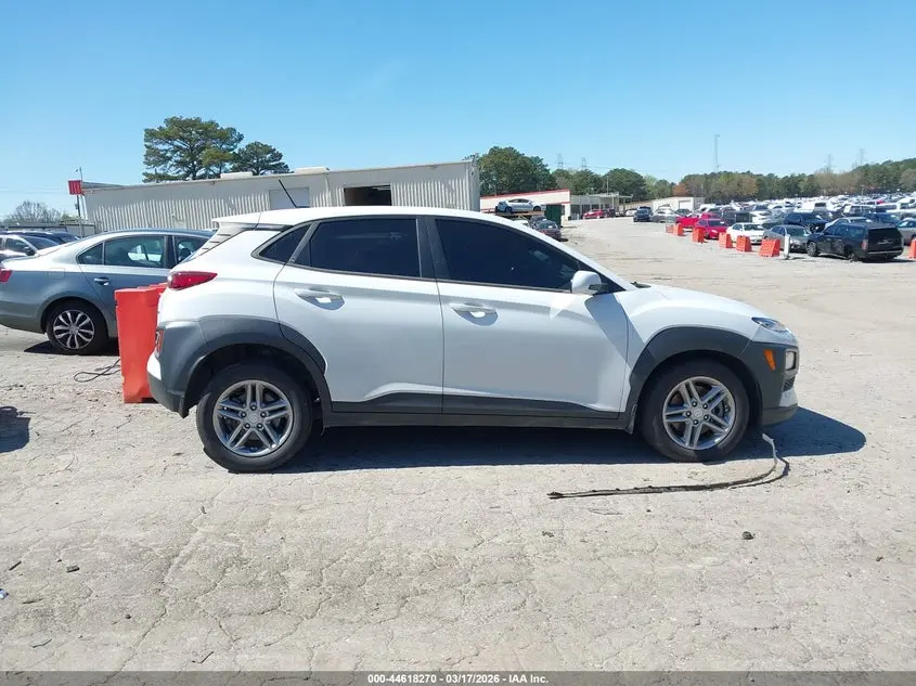 2020 HYUNDAI KONA SE