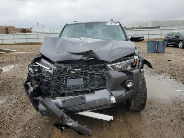 2023 TOYOTA 4RUNNER SE  