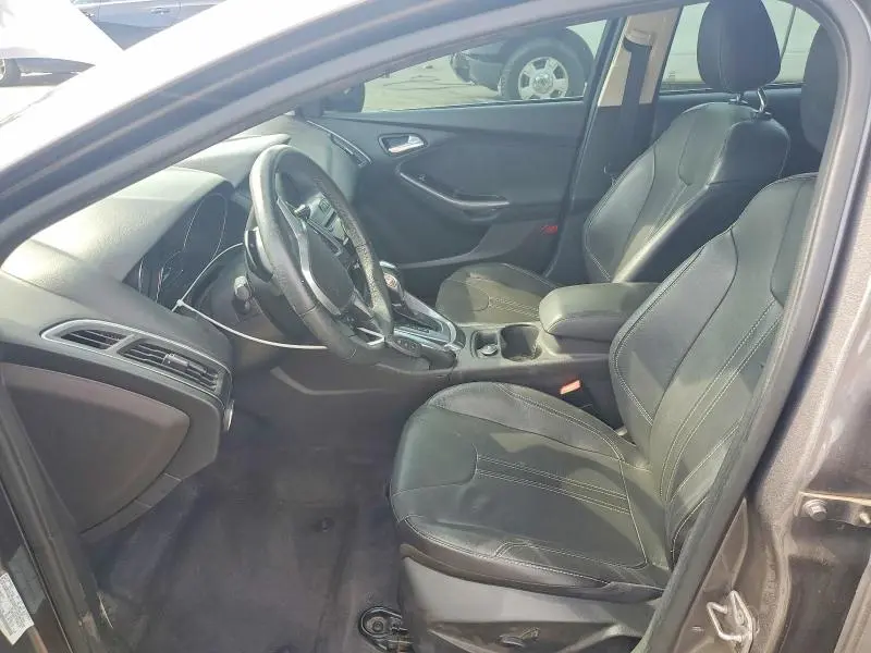 2012 FORD FOCUS TITANIUM  